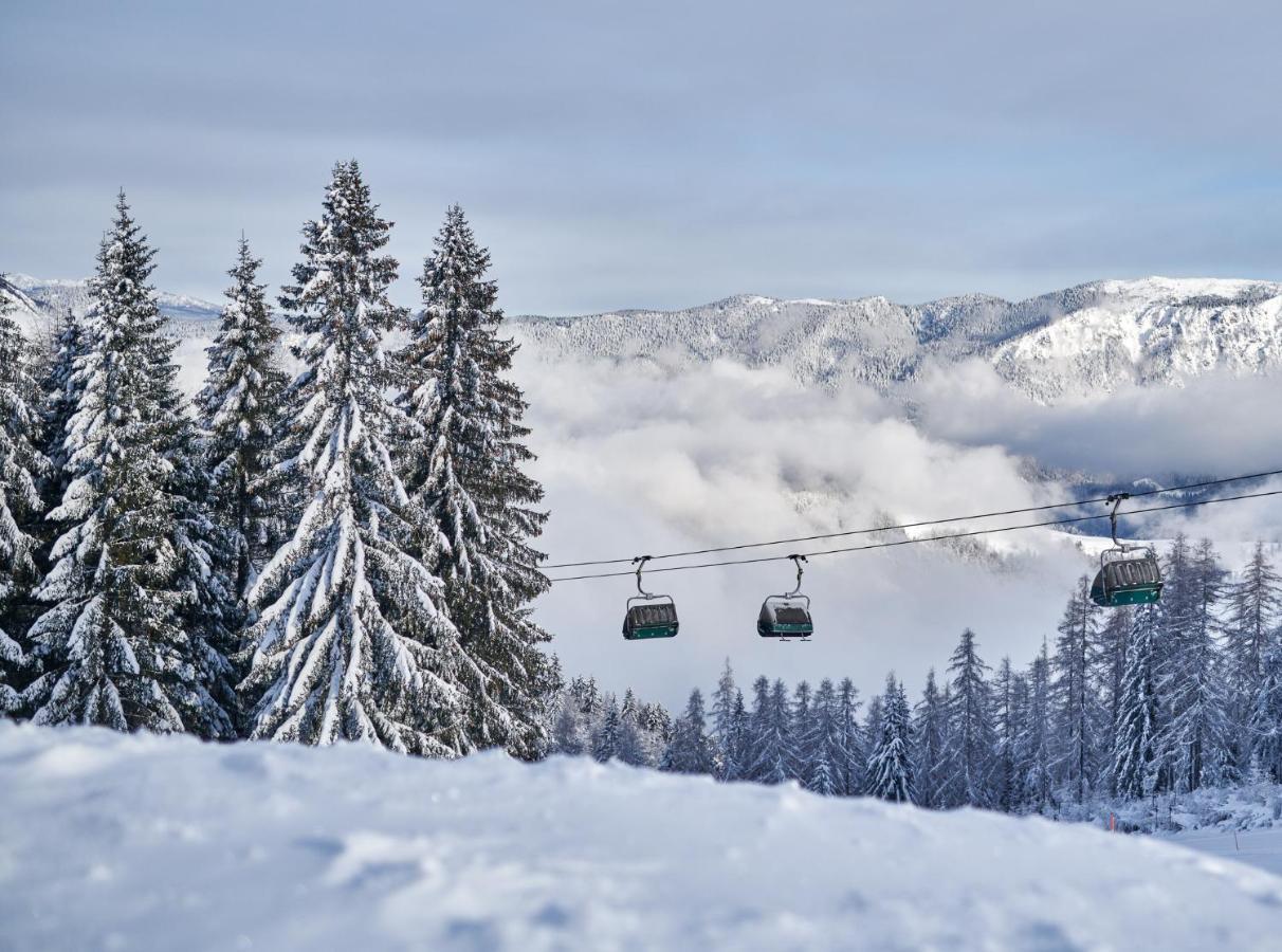 Prenocisca Cerkno Vandrarhem Exteriör bild